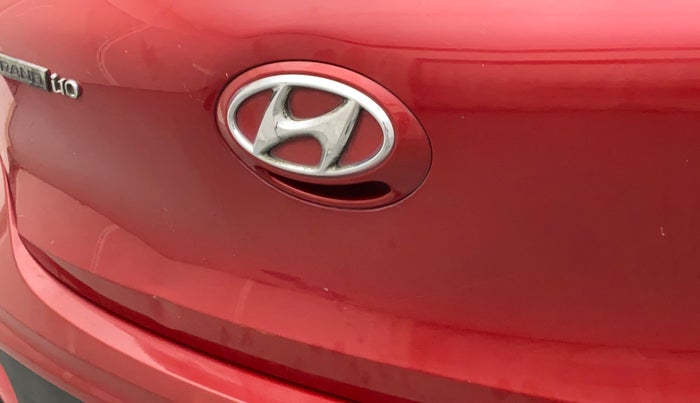 2018 Hyundai Grand i10 MAGNA 1.2 KAPPA VTVT, Petrol, Manual, 40,506 km, Dicky (Boot door) - Minor scratches