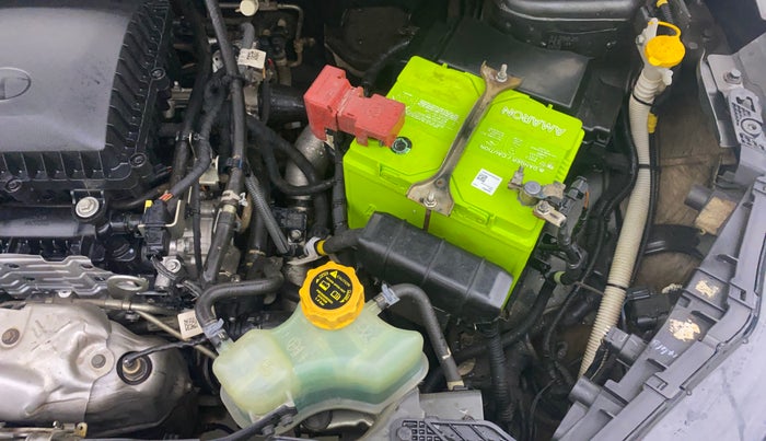 2024 Tata NEXON FEARLESS + SUNROOF DCA DUAL TONE 1.2 PETROL, Petrol, Automatic, 29,422 km, Engine View - Left