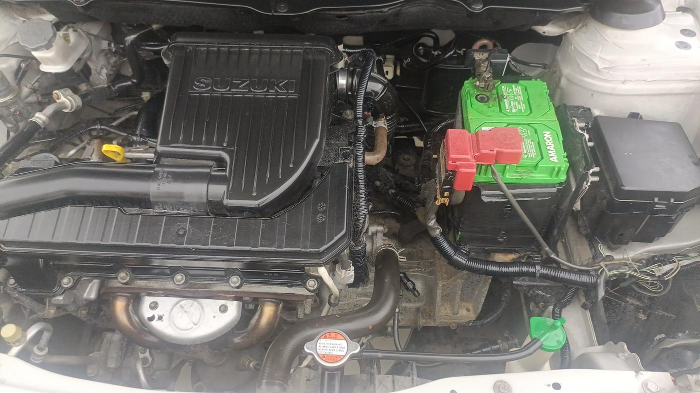 2016 Maruti Ciaz VXI, Petrol, Manual, 400 km, Engine View - Left