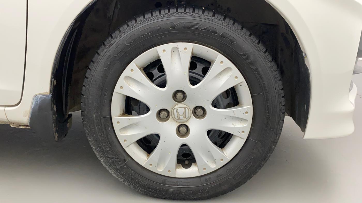 2013 Honda Brio S MT, Petrol, Manual, 53,819 km, Right Front Wheel