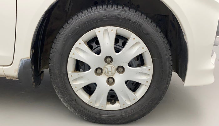 2013 Honda Brio S MT, Petrol, Manual, 53,819 km, Right Front Wheel
