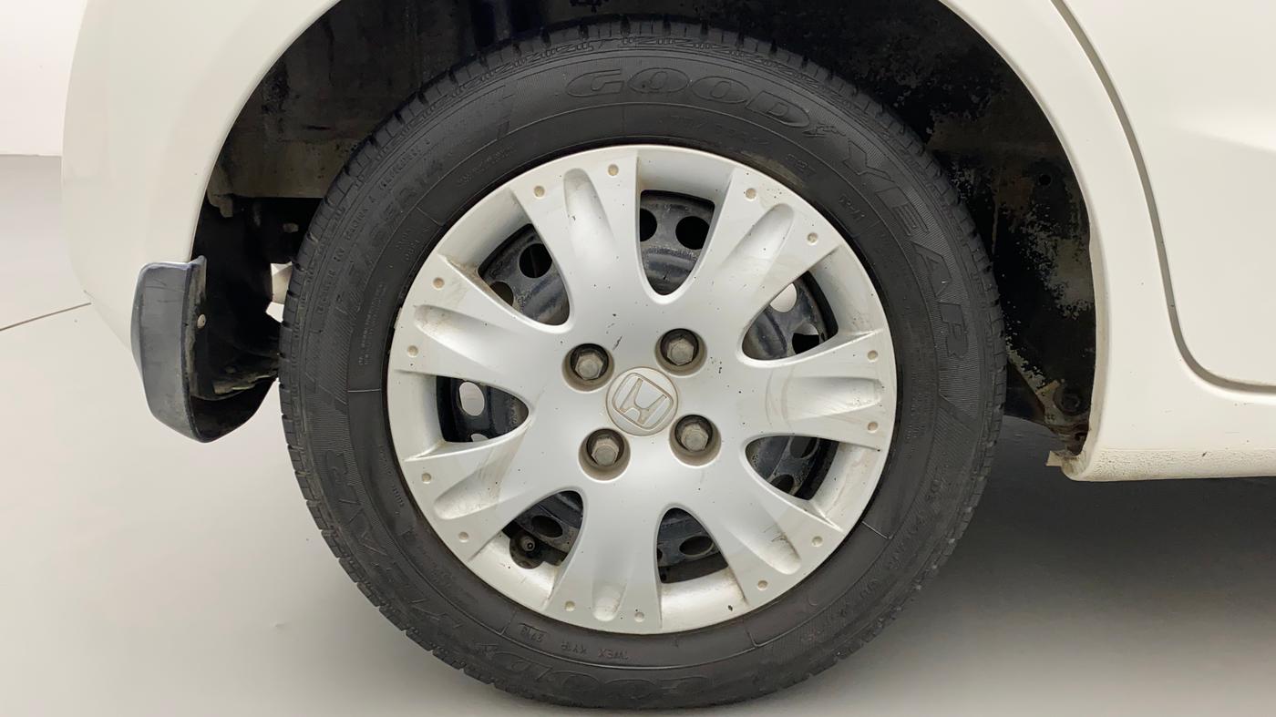 2013 Honda Brio S MT, Petrol, Manual, 53,819 km, Right Rear Wheel