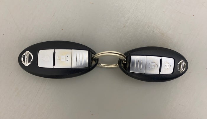 2017 Nissan Micra XV CVT, Petrol, Automatic, 38,065 km, Key Close Up