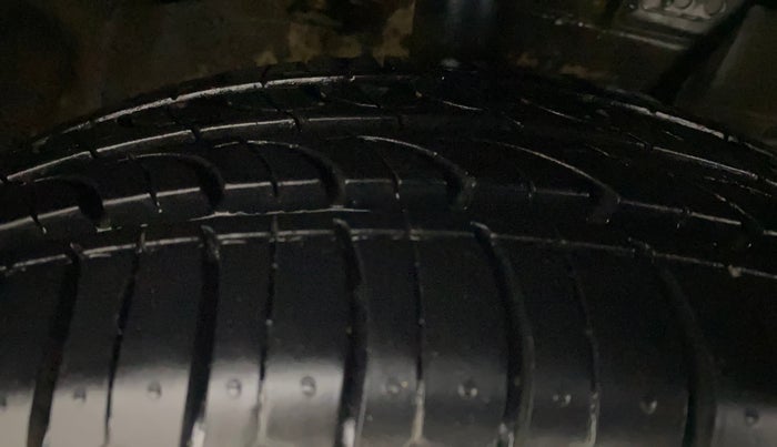 2017 Nissan Micra XV CVT, Petrol, Automatic, 38,065 km, Right Front Tyre Tread