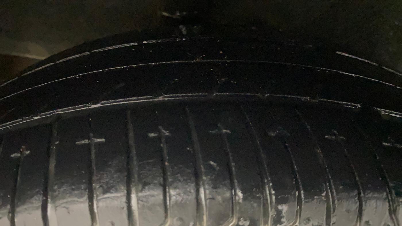 2017 Nissan Micra XV CVT, Petrol, Automatic, 38,065 km, Right Rear Tyre Tread