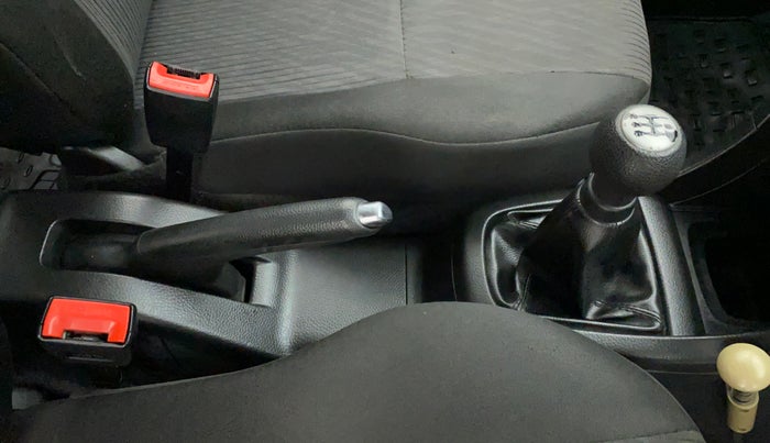 2016 Maruti Swift VXI, Petrol, Manual, 36,719 km, Gear Lever