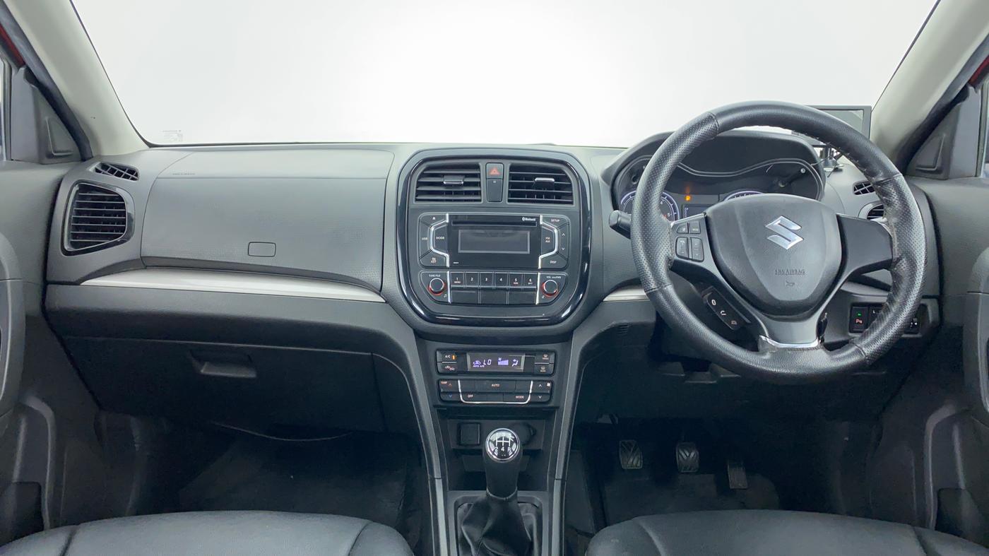 2016 Maruti Vitara Brezza ZDI, Diesel, Manual, Dashboard