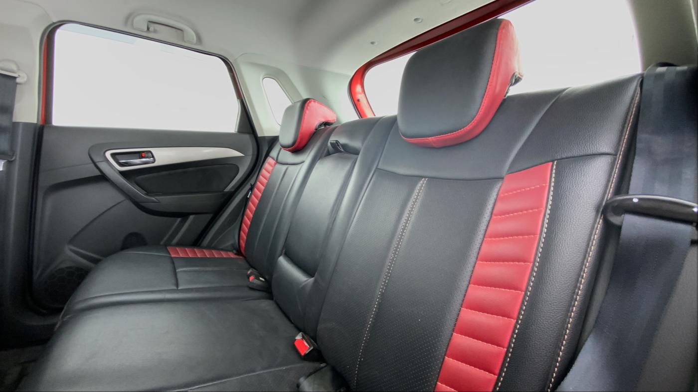 2016 Maruti Vitara Brezza ZDI, Diesel, Manual, Right Side Rear Door Cabin