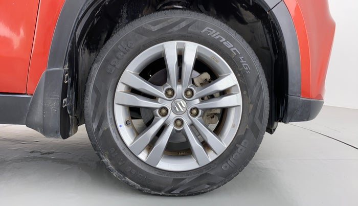 2016 Maruti Vitara Brezza ZDI, Diesel, Manual, Right Front Wheel