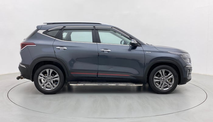 2020 KIA SELTOS HTX AT PETROL, Petrol, Automatic, 48,026 km, Right Side View