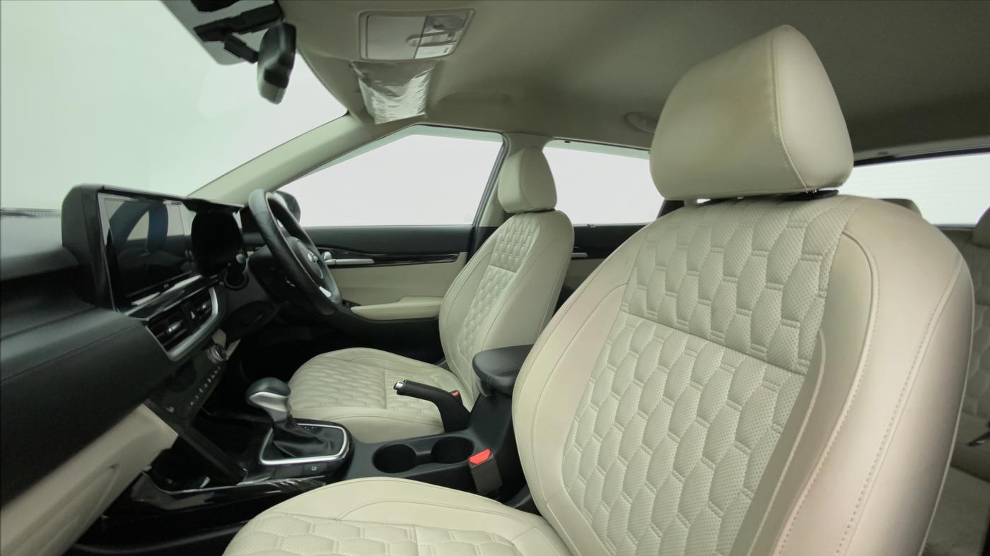2020 KIA SELTOS HTX AT PETROL, Petrol, Automatic, 48,026 km, Right Side Front Door Cabin