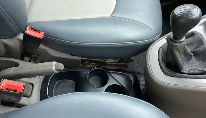 2013 Hyundai i10 MAGNA 1.2 KAPPA2, Petrol, Manual, 66,071 km, Gear Lever