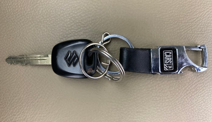 2016 Maruti OMNI E STD, Petrol, Manual, 13,929 km, Key Close Up