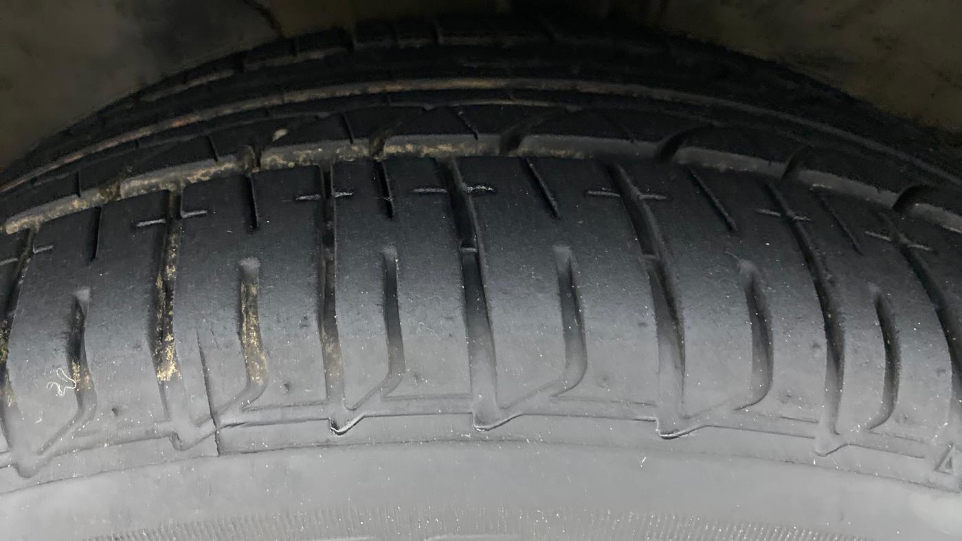 2018 Hyundai Verna 1.6 VTVT SX, Petrol, Manual, 60,530 km, Left Front Tyre Tread