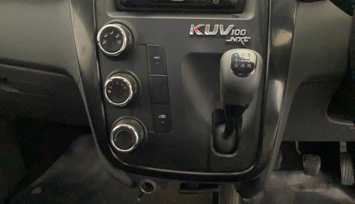 2018 Mahindra KUV 100 NXT K4+ P 6 STR, Petrol, Manual, 68,156 km, Gear Lever