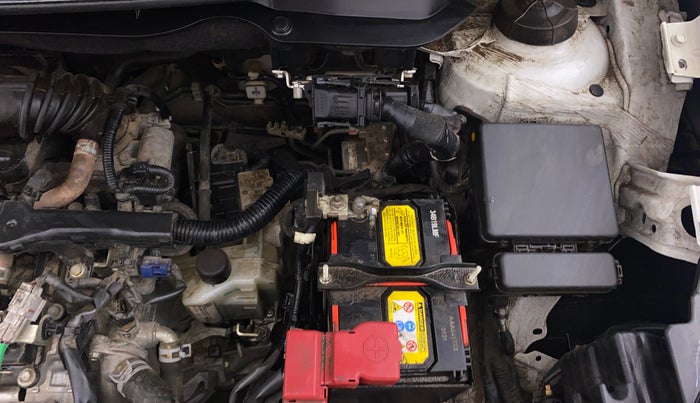 2023 Maruti Swift ZXI PLUS AMT DUAL TONE, Petrol, Automatic, 28,063 km, Engine View - Left