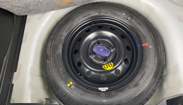 2023 Maruti Swift ZXI PLUS AMT DUAL TONE, Petrol, Automatic, 28,063 km, Spare Tyre