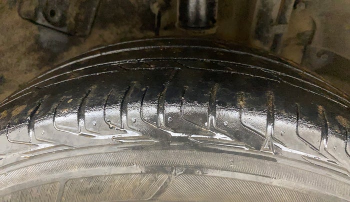 2019 Tata NEXON XZ PLUS PETROL, Petrol, Manual, 83,453 km, Left Rear Tyre Tread