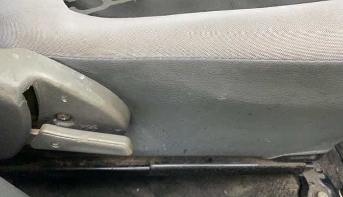 2016 Maruti Alto 800 LXI, Petrol, Manual, 57,104 km, Driver Side Adjustment Panel