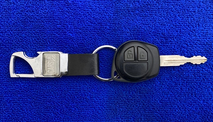 2014 Maruti Swift Dzire VXI AMT, Petrol, Automatic, 77,100 km, Key Close Up