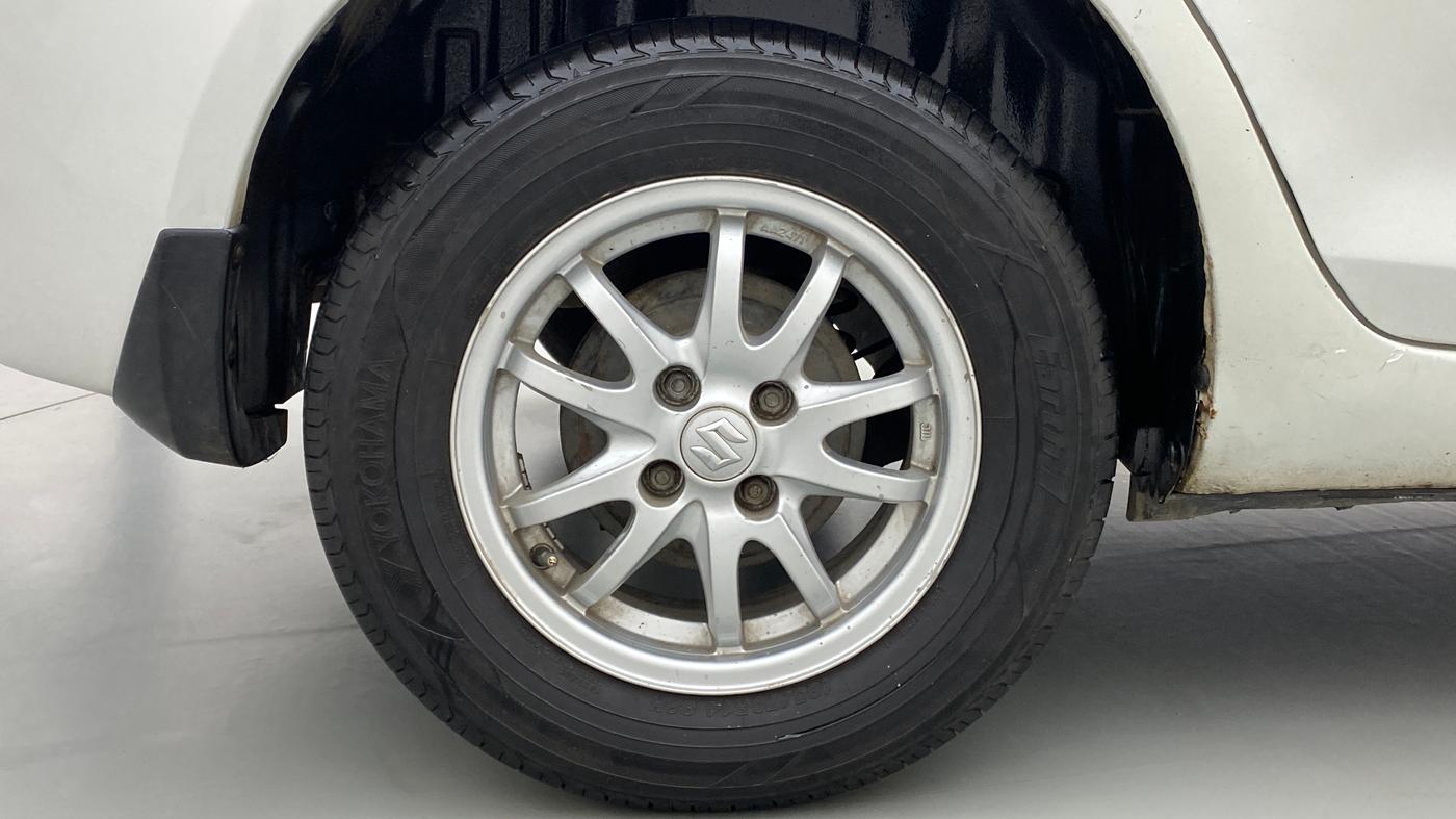 2014 Maruti Swift Dzire VXI AMT, Petrol, Automatic, 77,100 km, Right Rear Wheel