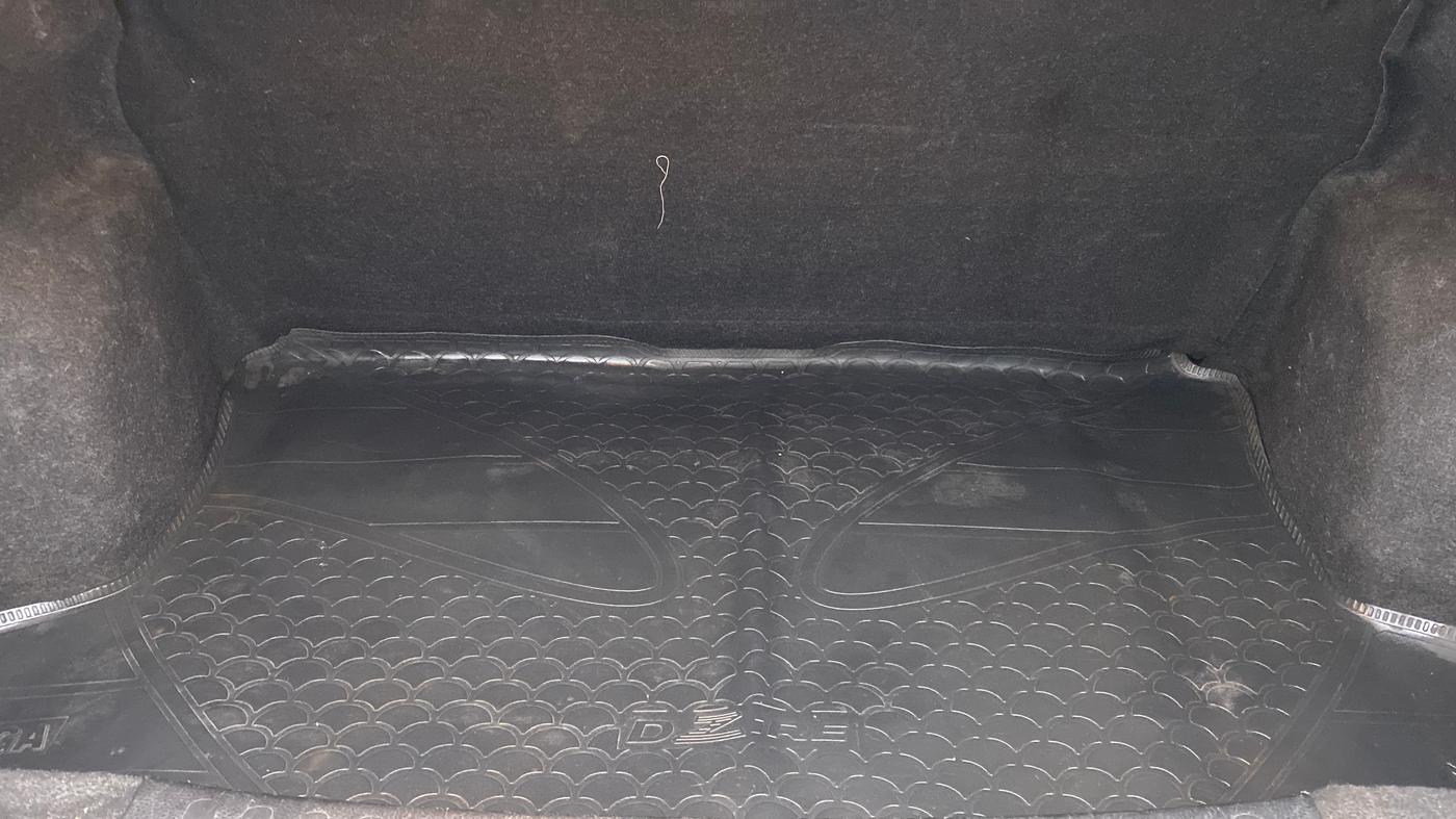 2014 Maruti Swift Dzire VXI AMT, Petrol, Automatic, 77,100 km, Boot Inside