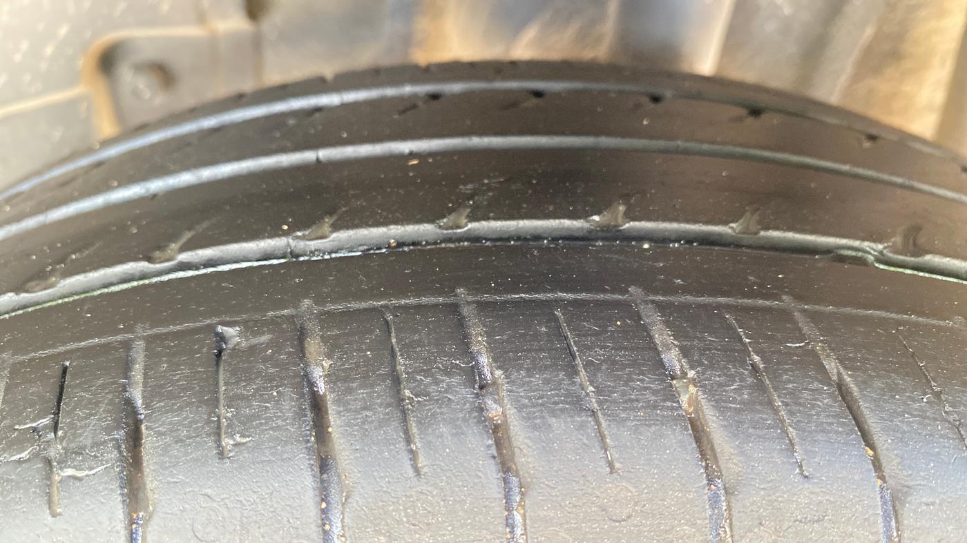2019 Tata TIGOR XZ PLUS PETROL, Petrol, Manual, 1,05,756 km, Left Rear Tyre Tread