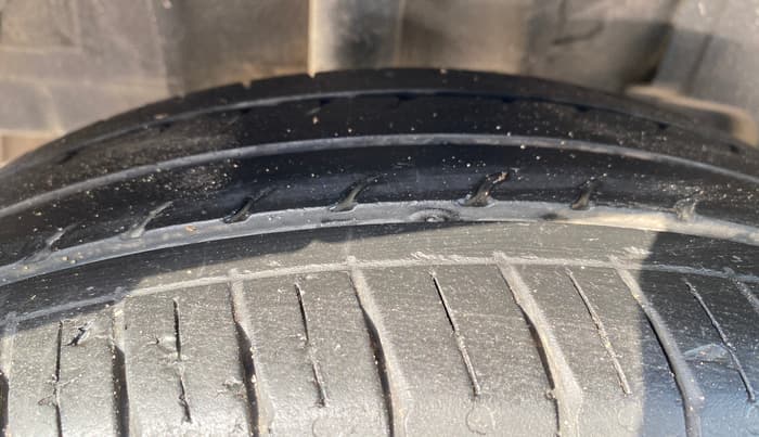 2019 Tata TIGOR XZ PLUS PETROL, Petrol, Manual, 1,05,756 km, Right Rear Tyre Tread