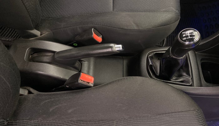 2015 Maruti Swift ZDI, Diesel, Manual, 71,026 km, Gear Lever