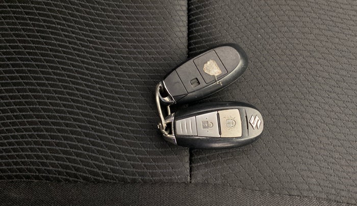 2015 Maruti Swift ZDI, Diesel, Manual, 71,026 km, Key Close Up