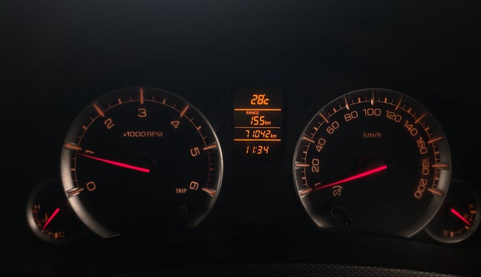 2015 Maruti Swift ZDI, Diesel, Manual, 71,026 km, Odometer Image