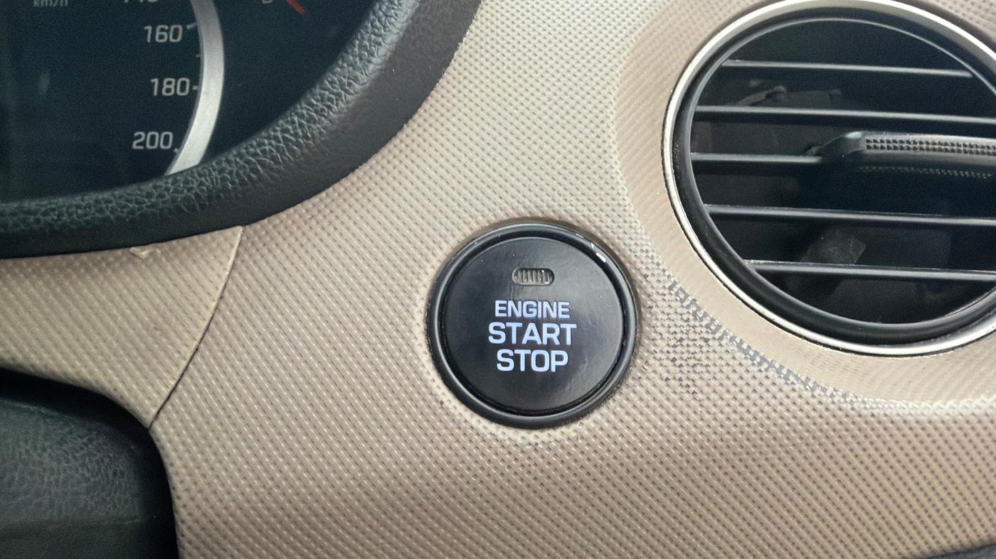 2016 Hyundai Grand i10 ASTA AT 1.2 KAPPA VTVT, Petrol, Automatic, 93,379 km, Keyless Start/ Stop Button