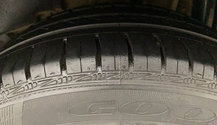 2017 Tata TIGOR XZ PETROL, Petrol, Manual, 68,790 km, Left Rear Tyre Tread