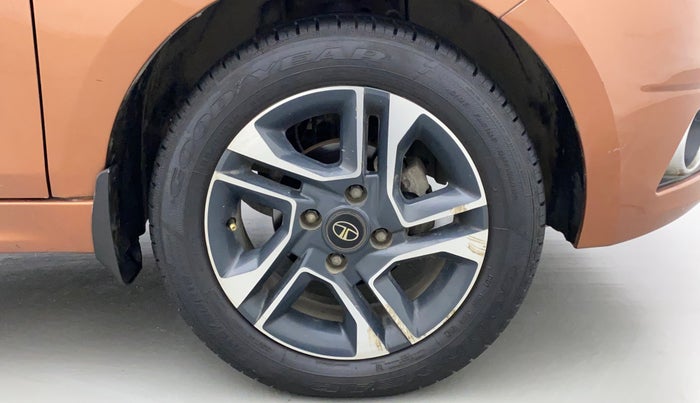 2017 Tata TIGOR XZ PETROL, Petrol, Manual, 68,790 km, Right Front Wheel
