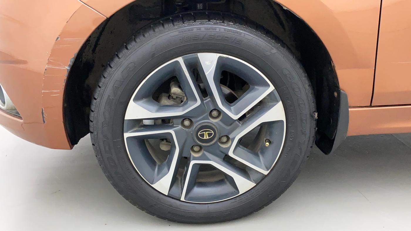 2017 Tata TIGOR XZ PETROL, Petrol, Manual, 68,790 km, Left Front Wheel