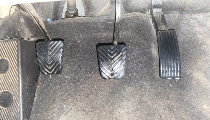 2015 Hyundai Verna 1.4 VTVT, Petrol, Manual, 54,180 km, Pedals