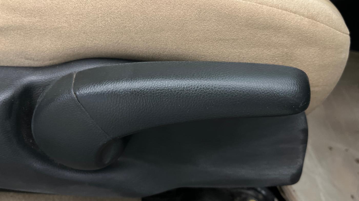 2015 Honda City 1.5L I-VTEC SV CVT, Petrol, Automatic, 92,063 km, Driver Side Adjustment Panel