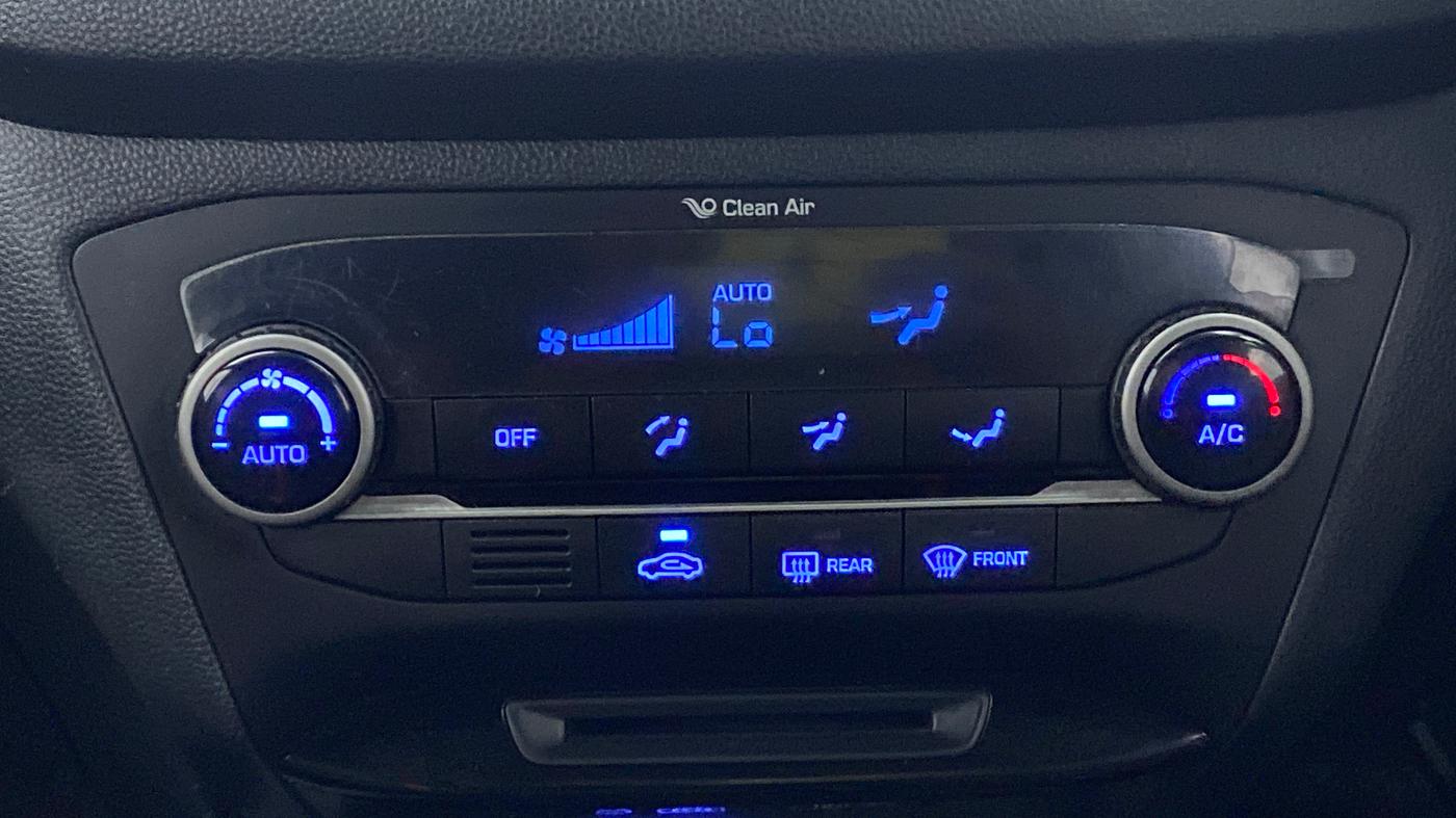 2018 Hyundai Elite i20 ASTA 1.2 DUAL TONE, Petrol, Manual, 67,916 km, Automatic Climate Control