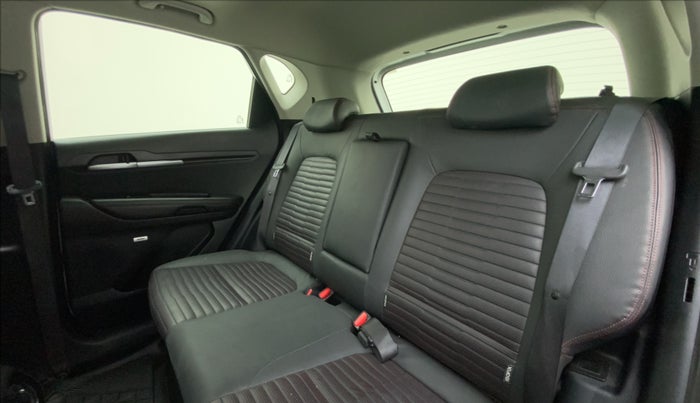 2020 KIA SONET GTX PLUS DCT 1.0, Petrol, Automatic, 27,728 km, Right Side Rear Door Cabin