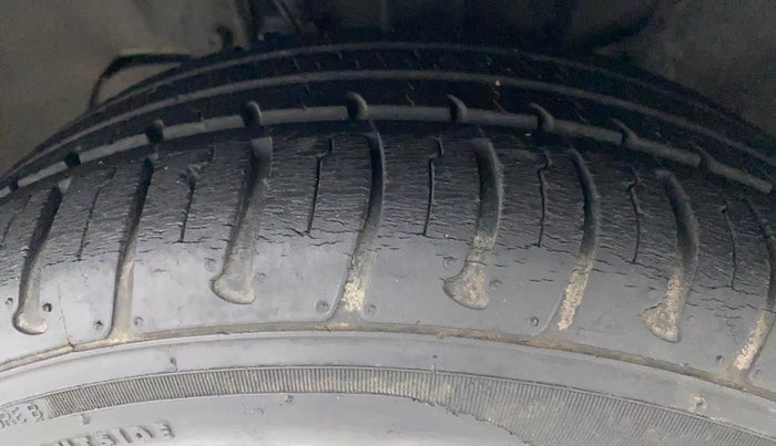 2018 Tata Tiago XZ PETROL, Petrol, Manual, 21,023 km, Left Front Tyre Tread