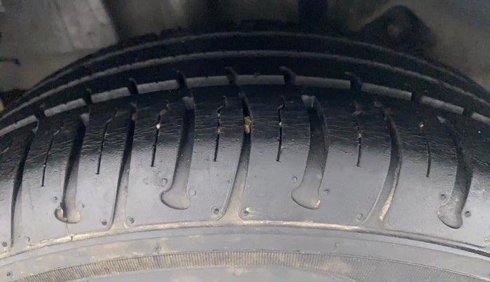 2018 Tata Tiago XZ PETROL, Petrol, Manual, 21,023 km, Right Rear Tyre Tread