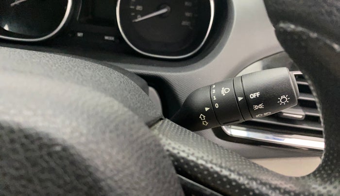 2018 Tata Tiago XZ PETROL, Petrol, Manual, 21,023 km, Dashboard - Headlight height adjustment not working