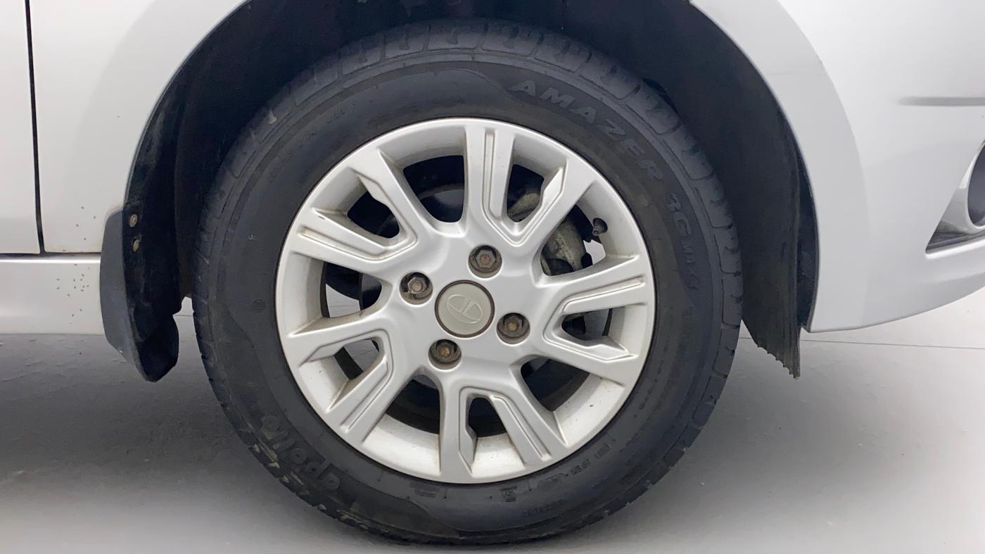 2018 Tata Tiago XZ PETROL, Petrol, Manual, 21,023 km, Right Front Wheel