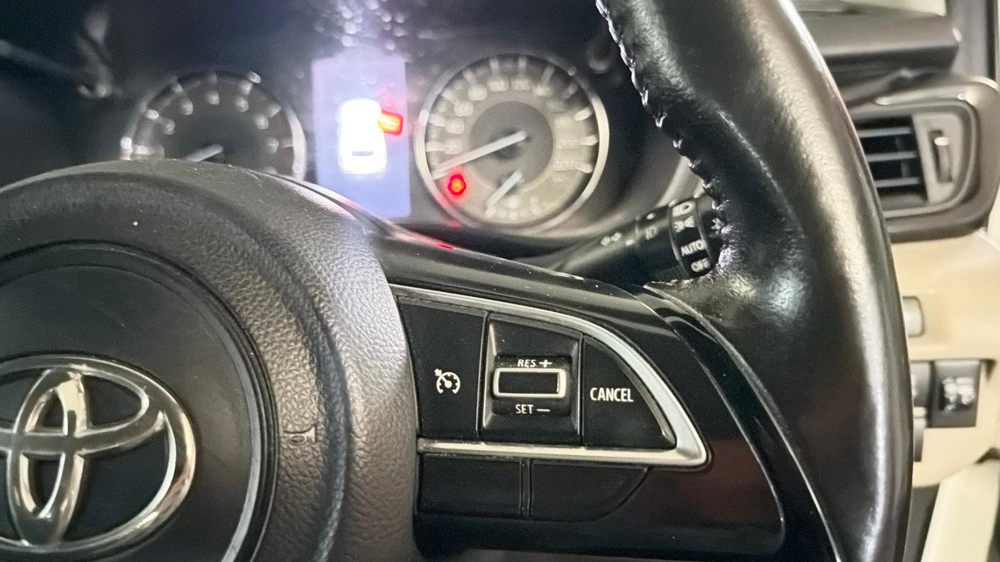 2023 Toyota Glanza V, Petrol, Manual, 82,594 km, Adaptive Cruise Control