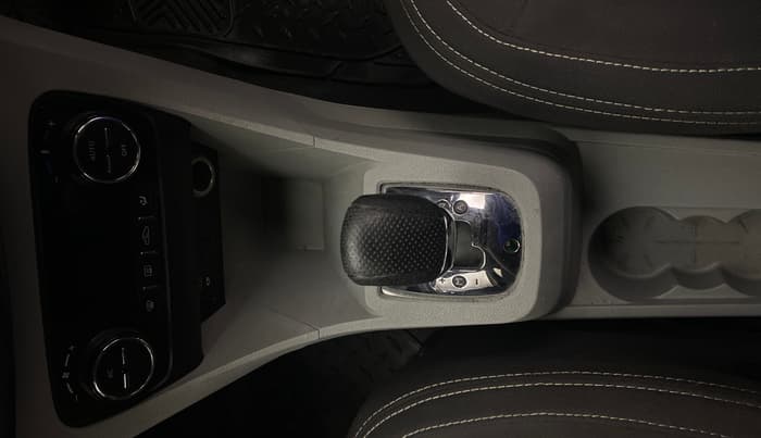 2020 Tata Tiago XZA PLUS PETROL, Petrol, Automatic, 42,112 km, Gear Lever