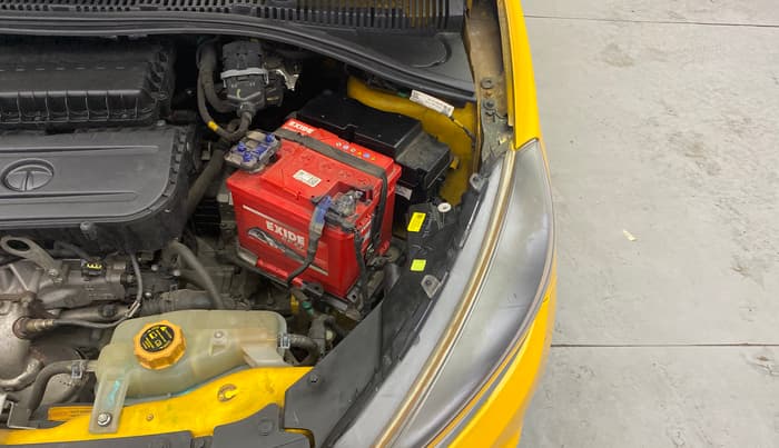 2020 Tata Tiago XZA PLUS PETROL, Petrol, Automatic, 42,112 km, Engine View - Left