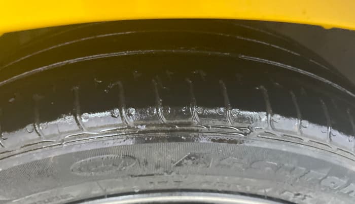 2020 Tata Tiago XZA PLUS PETROL, Petrol, Automatic, 42,112 km, Right Front Tyre Tread