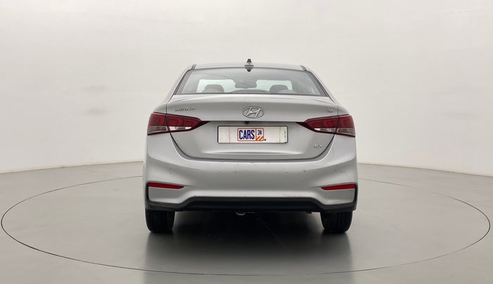 2017 Hyundai Verna 1.6 SX VTVT, Petrol, Manual, 26,658 km, Back/Rear