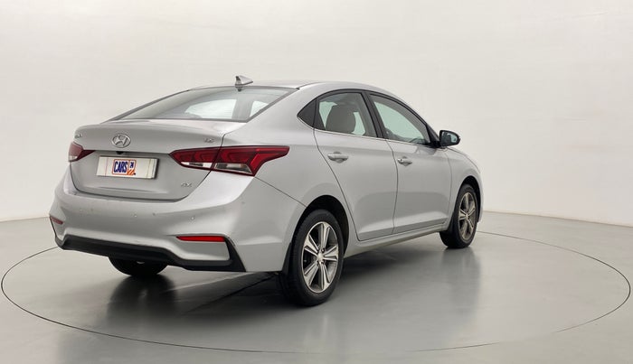 2017 Hyundai Verna 1.6 SX VTVT, Petrol, Manual, 26,658 km, Right Back Diagonal