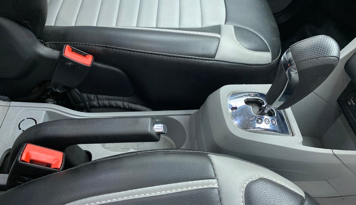 2020 Tata Tiago XZA+ DUAL TONE 1.2RTN, Petrol, Automatic, 34,587 km, Gear Lever